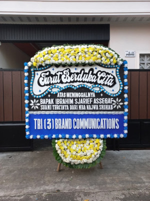 Papan Bunga Duka di Iv Nagari